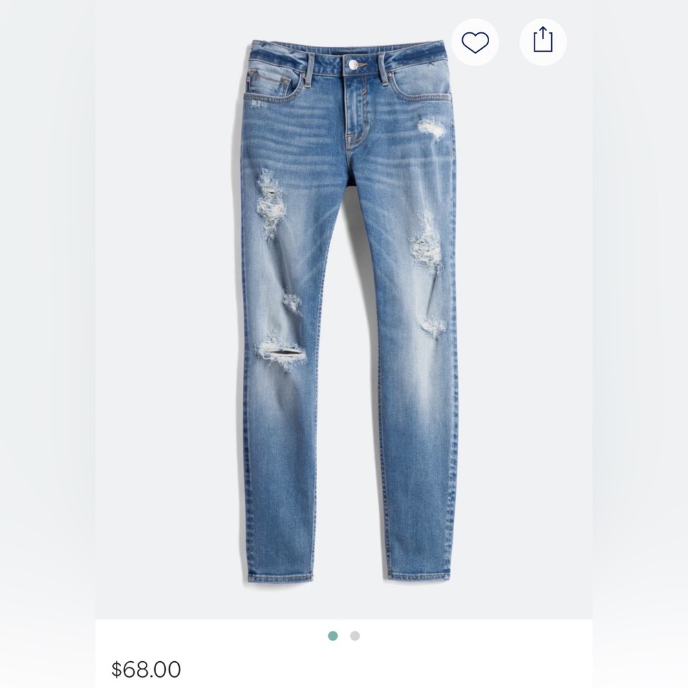 Vigoss Women's Light Blue Ripped Jeans